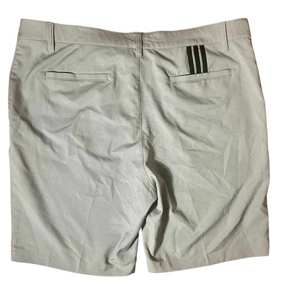 Adidas Shorts Men's Golf Shorts Size 38 Gray Performance Flat Front Chino 38x9
